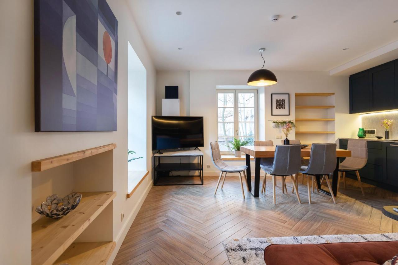 Pilies Street Exclusive Apartment By Reside Baltic فيلنيوس المظهر الخارجي الصورة